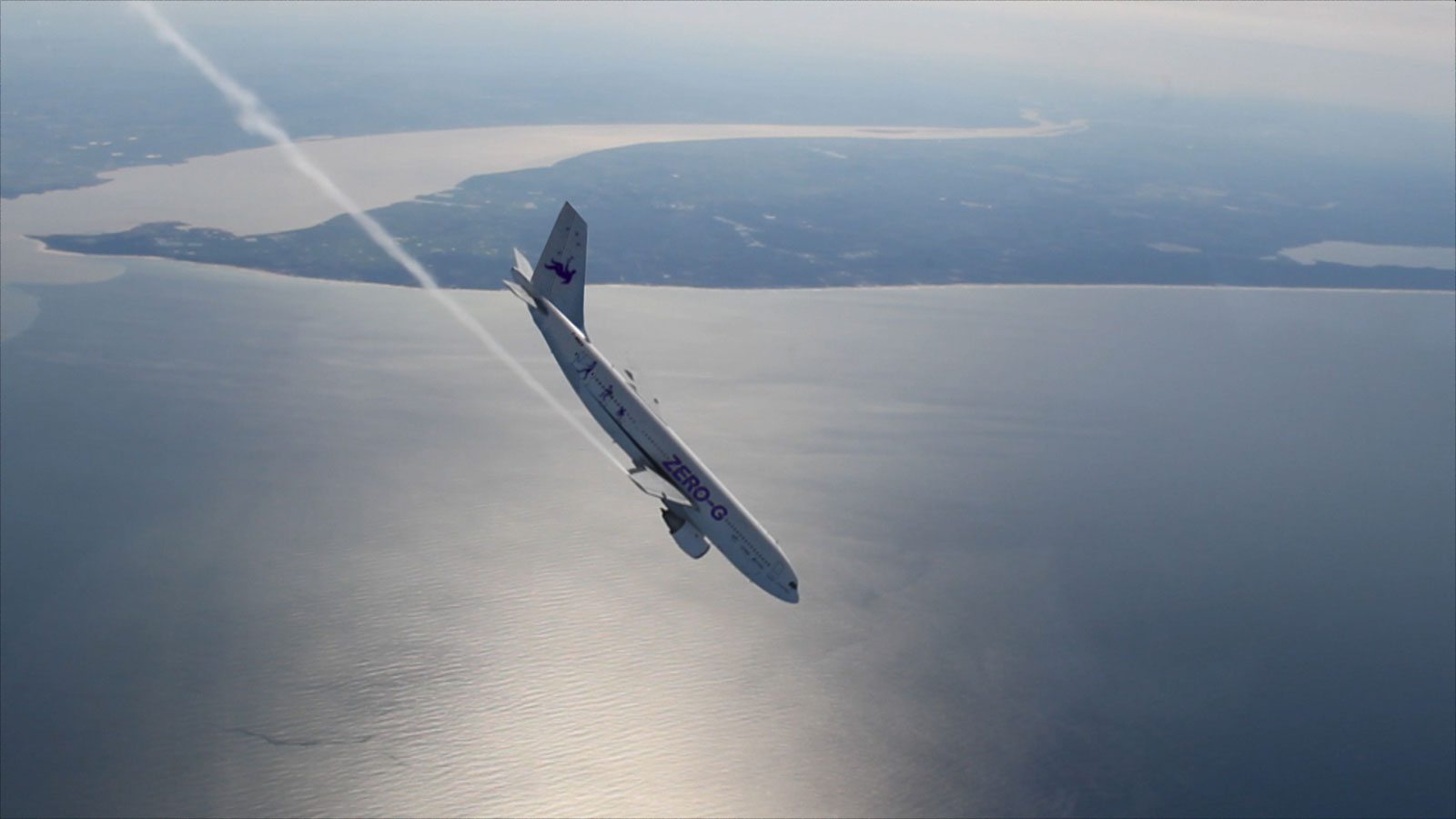 UZH Professor Oliver Ullrich nutzt Parabelflüge, um an Bord Experimente in der Schwerelosigkeit durchzuführen. Das Bild zeigt ein Parabelmanöver des A310 Zero-G. (Bild: Regina Sablotny, UZH)