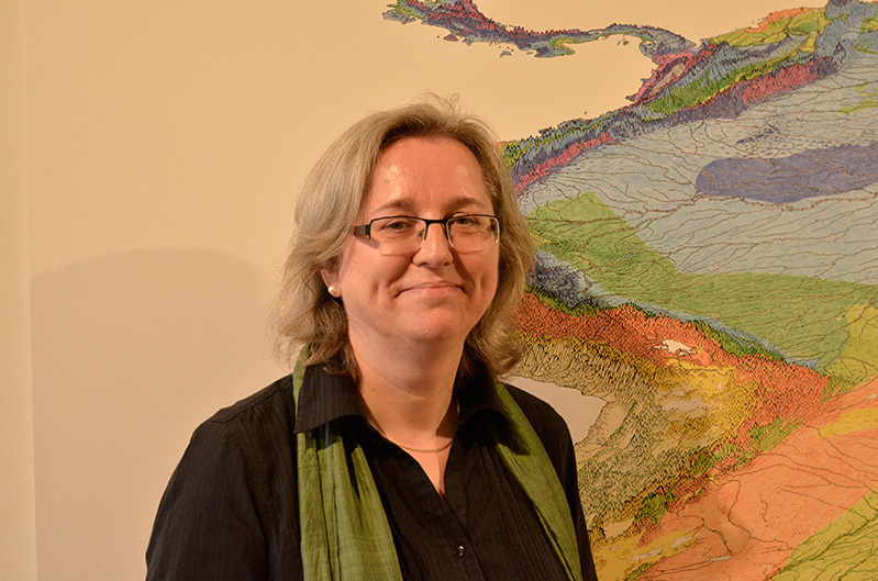 Freut sich nach anderthalb Jahren Bauzeit über die Neueröffnung des Völkerkundemuseums: Mareile Flitsch, Direktorin des Völkerkundemuseums.