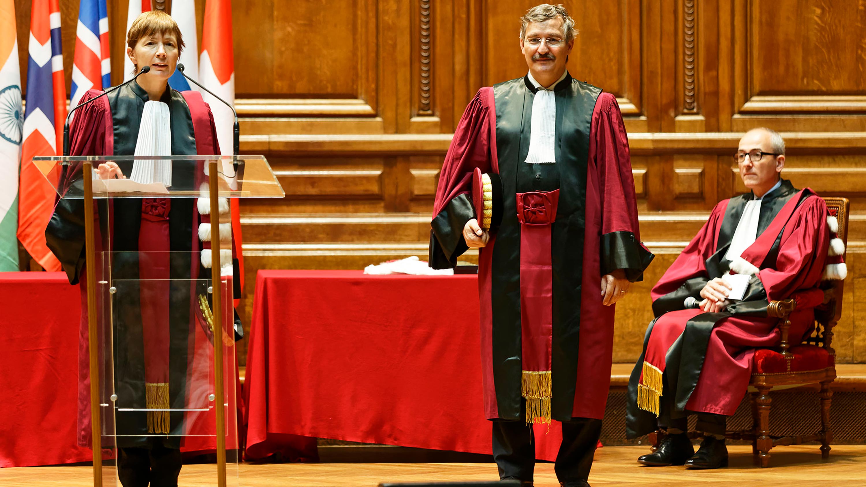 <p>Pomp and circumstance: In October 2016, Michael Hengartner was awarded the title of Doctor honoris causa at the&nbsp;Universit&eacute; Pierre et Marie Curie (today:&nbsp;Paris-Sorbonne) for his services to academia.</p> (Image: Used with permission)
