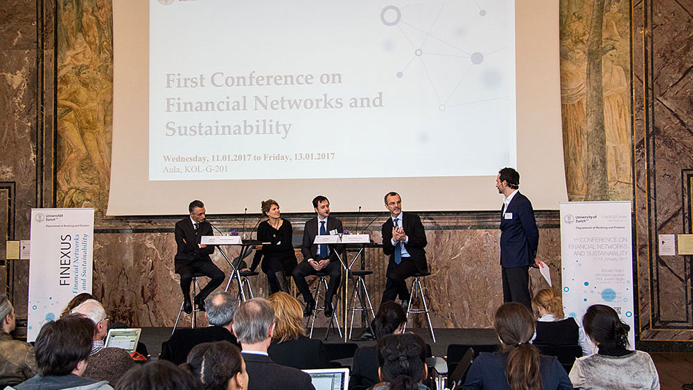 On the podium for Thursday’s discussion (from left): Professor Marc Chesney (UZH), Katharina Serafimova (WWF), Jared Bibler (Katla AG), Thierry Philipponnat (Institut Friedland), and Professor Stefano Battiston (UZH). 