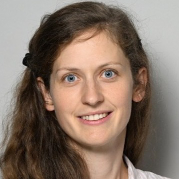 Portraitbild von Martina Jakob 