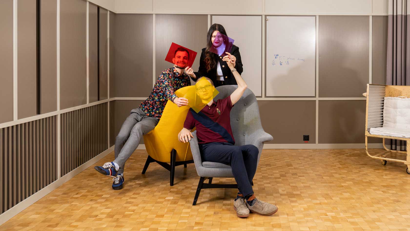 Practicing innovative teamwork: students Marius Décaillet, Till Baier and Hatice Kübra Parmaksiz (from left to right).