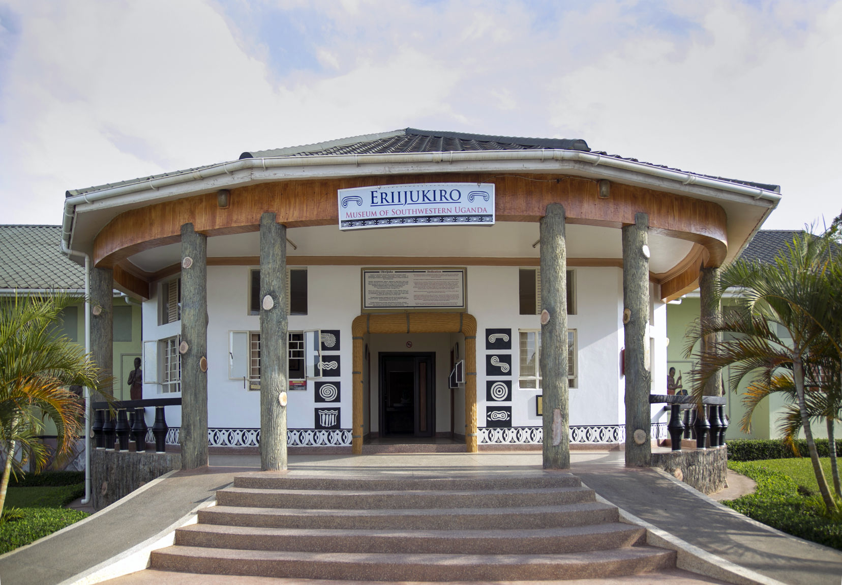 Das Igongo Cultural Centre in Mbarara ist eines der beiden Partnermuseen. Aktuell wird die Ausstellung zu «Uganda’s traditional medicine in transition» aufgebaut, in der auch die traditionelle Medizin der Schweiz ein Thema sein wird. (Alle Bilder: zVg)