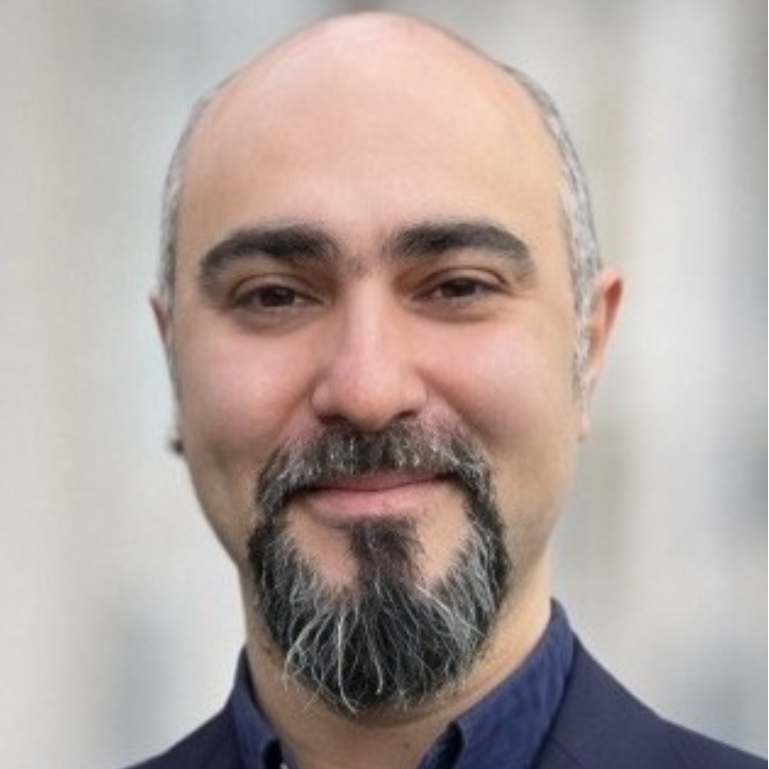 Portraitbild von Hassan Fazilaty