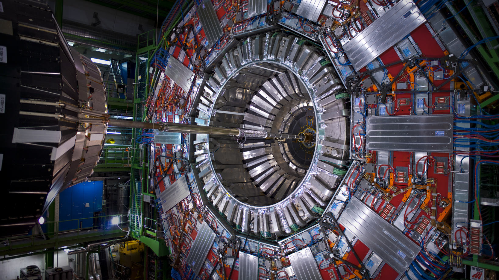CMS-Detektor des Large Hadron Colliders am CERN.