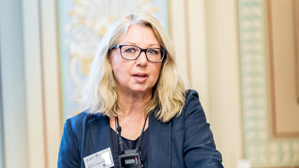 Pasqualina Perrig-Chiello, member of the Board of Trustees of the Stiftung Mercator Schweiz and professor emerita at the University of Bern, analyzed the significance of participatory research in Switzerland. (Photo: Frank Brüderli)