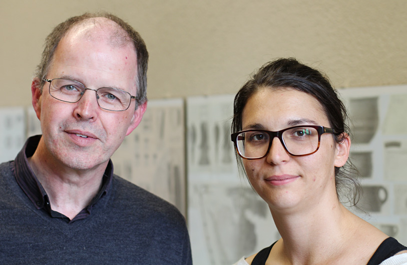 Der Archäologe Eckhard Deschler-Erb und die Archäologin Alexandra Winkler leiteten das Projekt zur Erfassung und Bestimmung der Fundgegenstände.